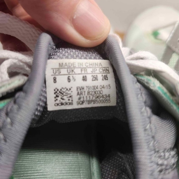 Adidas Women's Cloudfoam Ultra Running Shoes Green Low Top Size 8 US - Picture 6 of 6